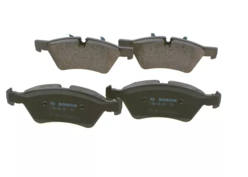 BOSCH Brake Pad Set, disc brake (0986494165)