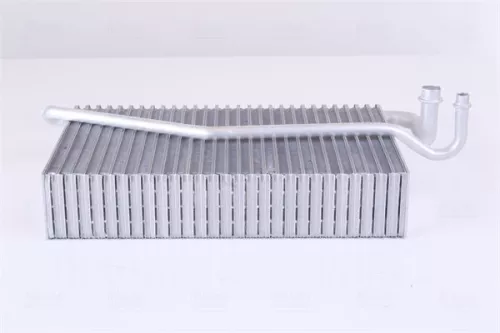 NISSENS Evaporator, air conditioning (92173)