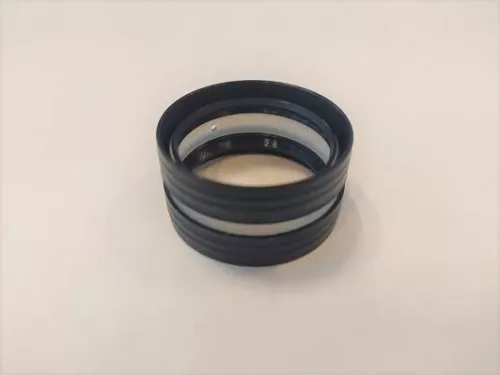 CORTECO Shaft Seal, transfer case (49115749)