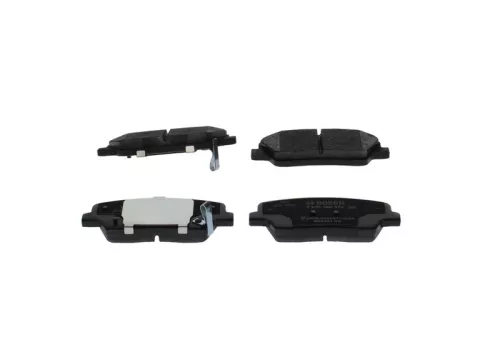 BOSCH Brake Pad Set, disc brake (0986495370)