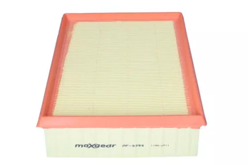 MAXGEAR Air Filter (26-0220)