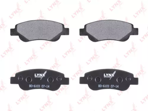LYNXAUTO Disc brake pads, front (BD-6103)