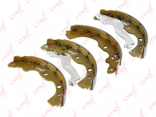LYNXAUTO Brake shoes (BS-7304)