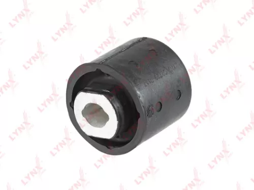 LYNXAUTO Silentblock (C8723)