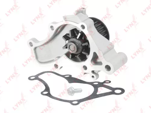 LYNXAUTO Water pump (CW-0102)